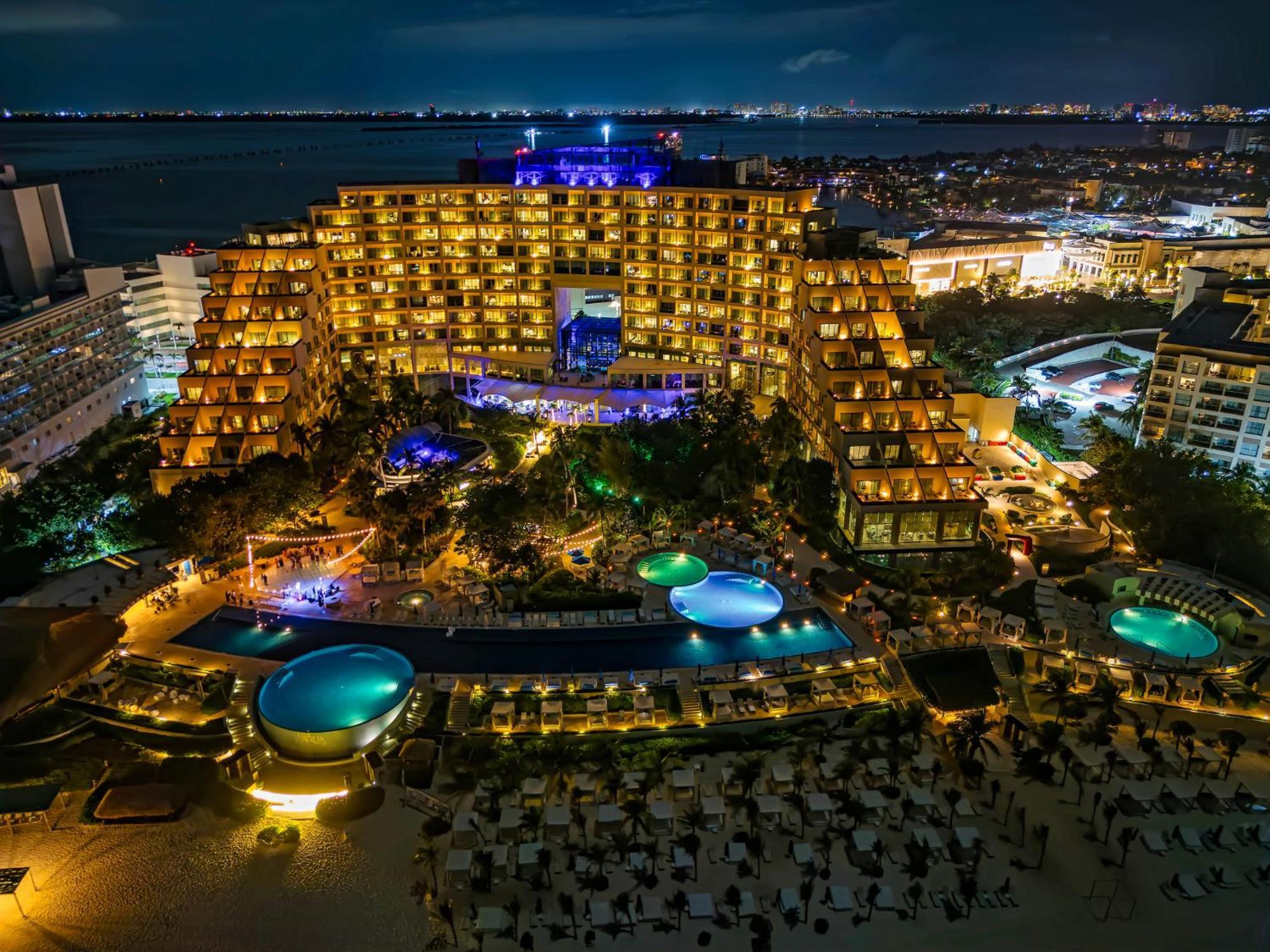 Station touristique Live Aqua - Adults Only -