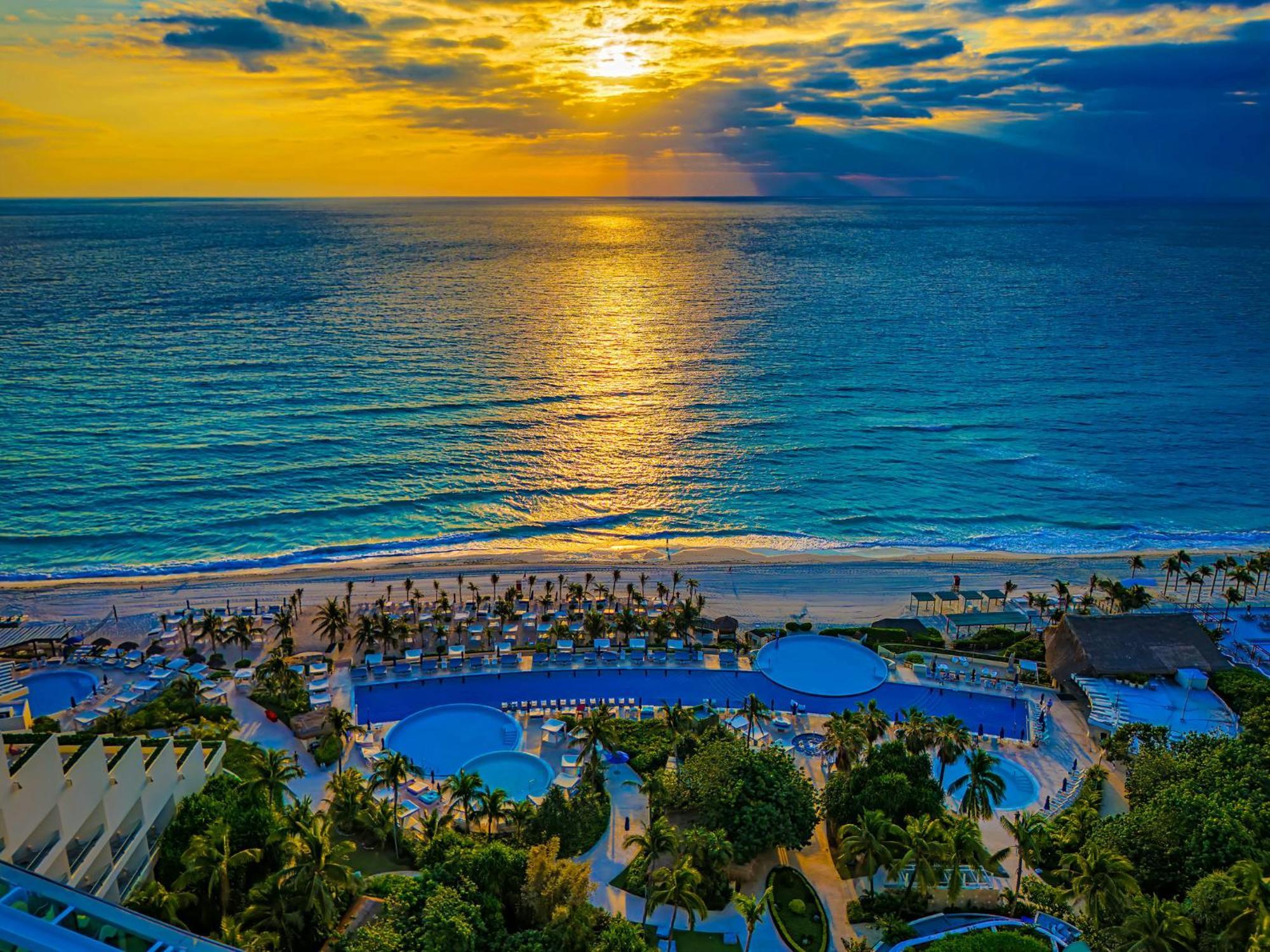 Live Aqua - Adults Only - Station touristique 5*